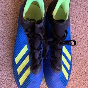 Adidas indoor soccer shoe
